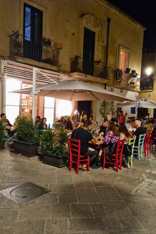 Ristorante all'aperto Lecce